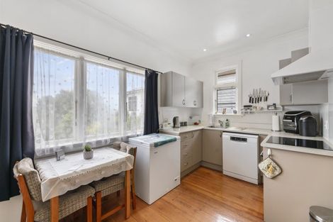 Photo of property in 25 Riselaw Road, Calton Hill, Dunedin, 9012