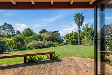Photo of property in 18 Onaero Beach Road, Onaero, Waitara, 4383