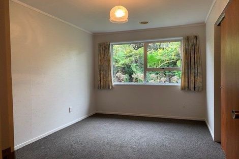 Photo of property in 15 Fyvie Avenue, Tawa, Wellington, 5028