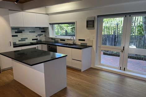 Photo of property in 16/10 Pitarua Street, Thorndon, Wellington, 6011