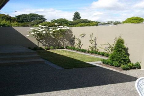 Photo of property in 150 Straven Road, Fendalton, Christchurch, 8014