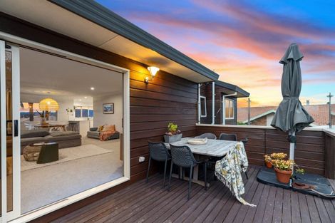 Photo of property in 38 Plateau Heights, Mount Maunganui, 3116