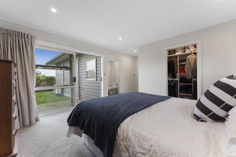 Photo of property in 9 Silicon Way, Fitzherbert, Palmerston North, 4410