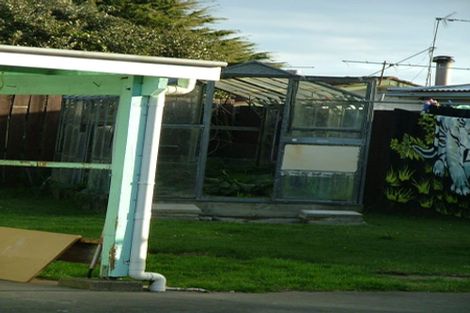 Photo of property in 14 Tairere Crescent, Rosehill, Papakura, 2113