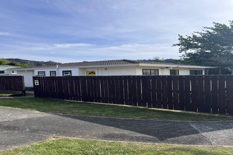 Photo of property in 12 Kennedy Grove, Stokes Valley, Lower Hutt, 5019