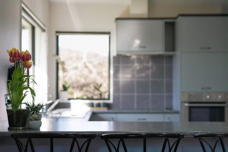 Photo of property in 33 Consort Close, Paraparaumu Beach, Paraparaumu, 5032