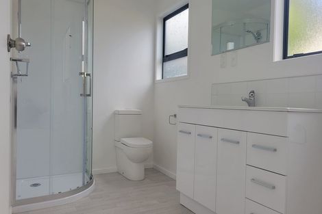 Photo of property in 14 Harbour View Road, Omokoroa, 3114