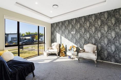 Photo of property in 24 Bill Harvey Drive, Halswell, Christchurch, 8025