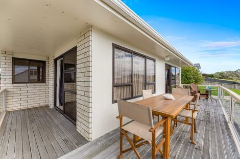 Photo of property in 3 Kotuku Place, Snells Beach, 0920