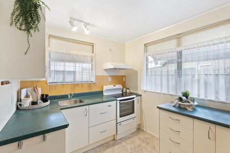 Photo of property in 1a Heath Street, St Andrews, Hamilton, 3200
