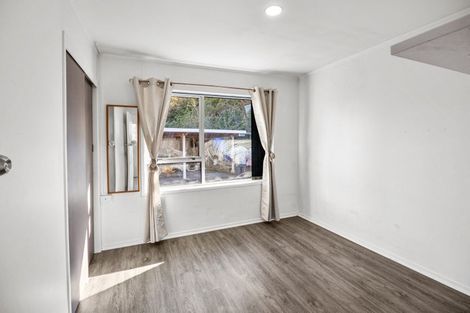 Photo of property in 10 Shaldon Crescent, Blagdon, New Plymouth, 4310