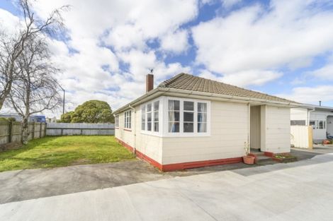 Photo of property in 918 Tremaine Avenue, Roslyn, Palmerston North, 4414