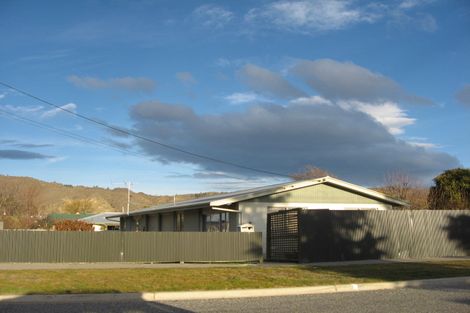 Photo of property in 39 Brandon Street, Alexandra, 9320