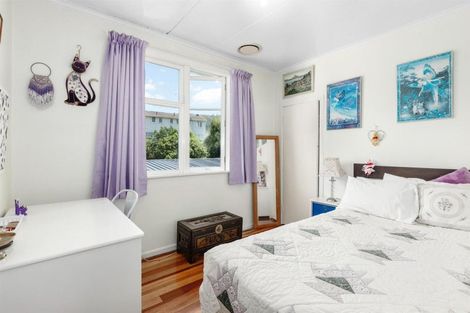 Photo of property in 12 Anthony Street, Tawa, Wellington, 5028