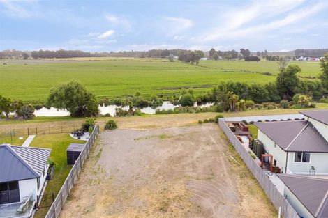 Photo of property in 6 Riverside Lane, Spencerville, Christchurch, 8083