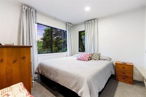 Photo of property in 22 Darcy Place, Massey, Auckland, 0614