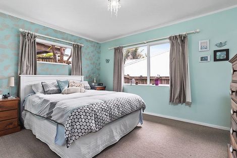 Photo of property in 1/10 Ambler Avenue, Glen Eden, Auckland, 0602
