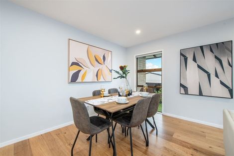 Photo of property in 2/322 Te Atatu Road, Te Atatu South, Auckland, 0610