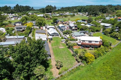 Photo of property in 103 Park Terrace, Waikuku Beach, 7473
