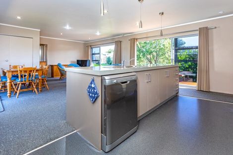 Photo of property in 2 Norfolk Place, Tairua, 3508