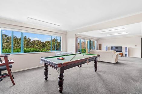Photo of property in 22 Marguerita Place, West Harbour, Auckland, 0618