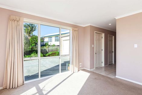 Photo of property in 42 Governor Grey Road, Snells Beach, 0920