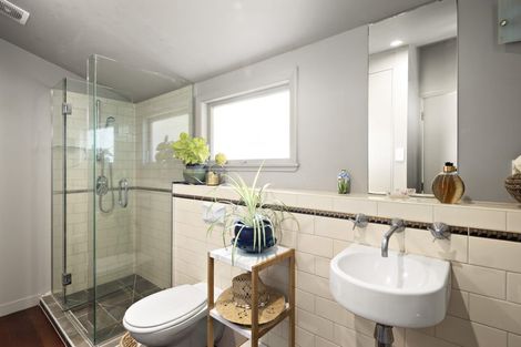 Photo of property in 6 Darwin Street, Karori, Wellington, 6012