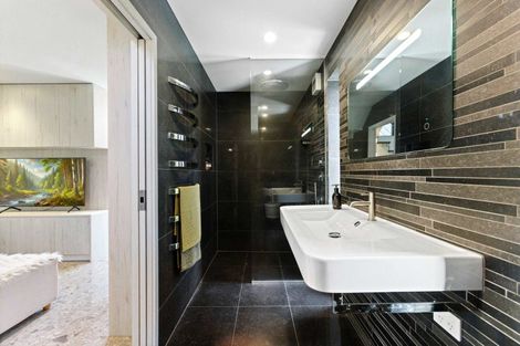 Photo of property in Butel Park, 15 Essex Avenue, Arrowtown, 9302