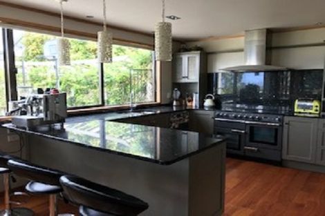 Photo of property in 144 Wade River Road, Wade Heads, Whangaparaoa, 0932