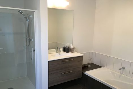 Photo of property in 29a Eastview Road, Glen Innes, Auckland, 1072