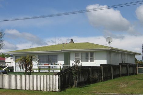 Photo of property in 15 Manuka Terrace, Mangakino, 3421