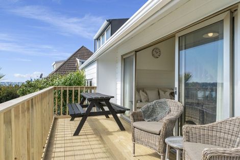 Photo of property in 15 Victory Street, Welcome Bay, Tauranga, 3112