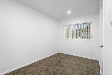 Photo of property in 2/4 Roys Road, Weymouth, Auckland, 2103