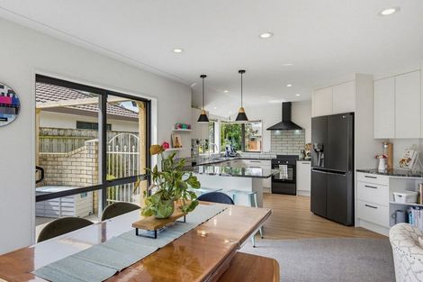 Photo of property in 166 Milne Drive, Paraparaumu, 5032