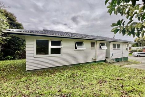 Photo of property in 5 Dallow Place, Henderson, Auckland, 0612