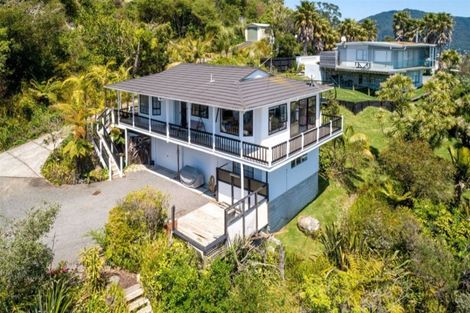 Photo of property in 28 Motuhoa Road, Tairua, 3508