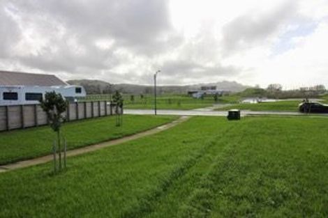 Photo of property in 19 Ngaroma Crescent, Whitianga, 3510