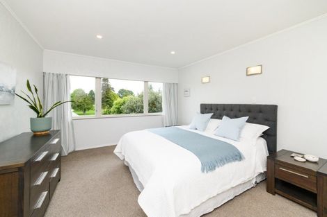 Photo of property in 10 Opawa Place, Terrace End, Palmerston North, 4410