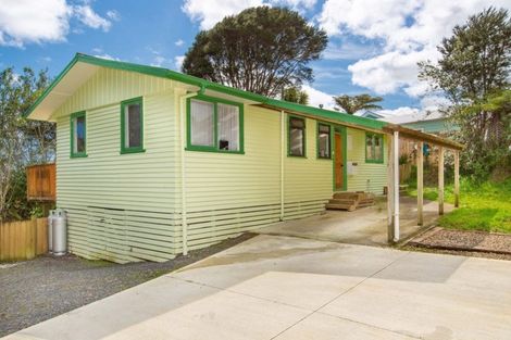 Photo of property in 13 Cross Street, Raglan, 3225