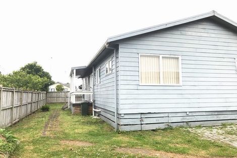 Photo of property in 78 Shifnal Drive, Randwick Park, Auckland, 2105