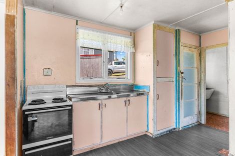 Photo of property in 64 Sherwood Road, Onerahi, Whangarei, 0110