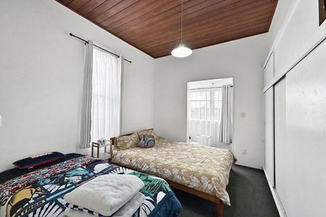 Photo of property in 11 Kelvin Street, Aramoho, Wanganui, 4500