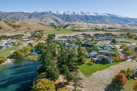 Photo of property in 32 Pisa Moorings Road, Mount Pisa, Cromwell, 9383