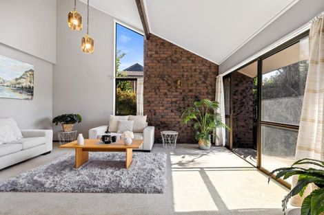 Photo of property in 9 Wilfred Street, St Andrews, Hamilton, 3200