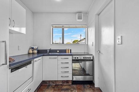 Photo of property in 4/185 Hastings Street East, Waltham, Christchurch, 8023