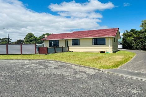 Photo of property in 2 Walton Street, Bulls, 4818