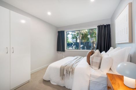 Photo of property in 39b Gemstone Drive, Birchville, Upper Hutt, 5018