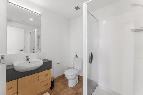 Photo of property in 305/23 Maunganui Road, Mount Maunganui, 3116