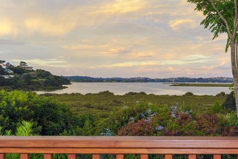 Photo of property in 30 Realm Place, Massey, Auckland, 0614