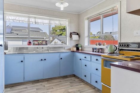 Photo of property in 7 Silby Street, Waitara, 4320